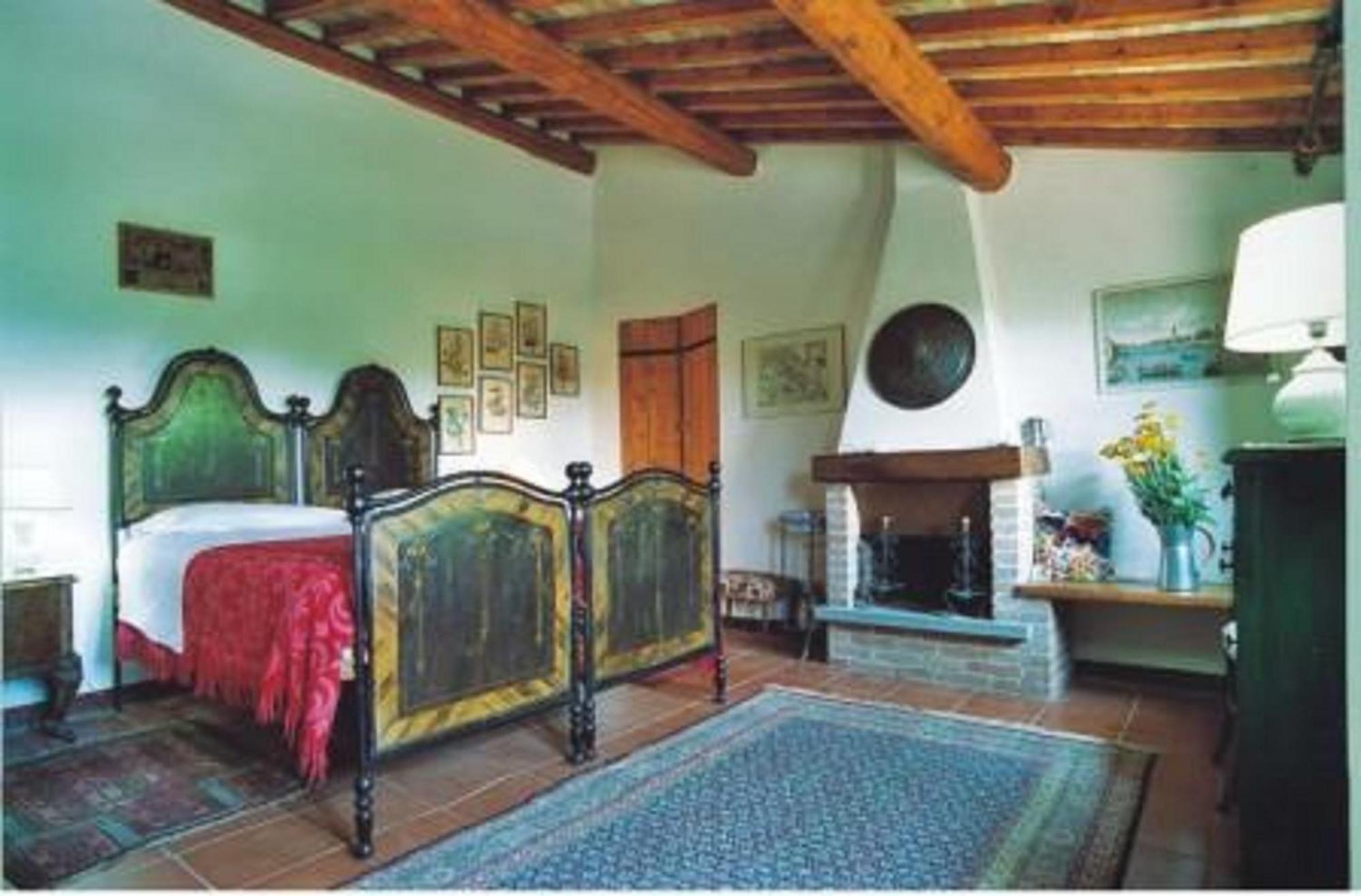 Sassi Bianchi Guest House Sensano Ruang foto